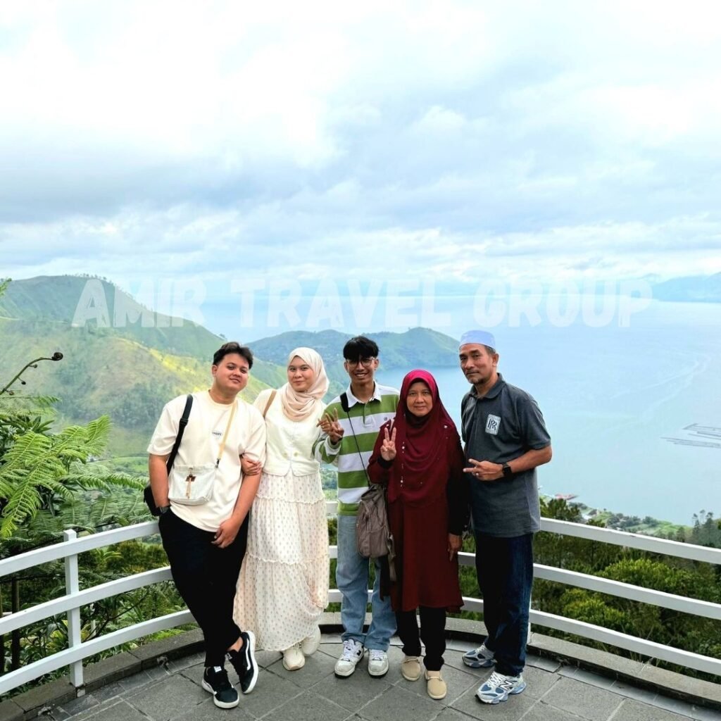 Pakej Family Trip Medan Lake Toba