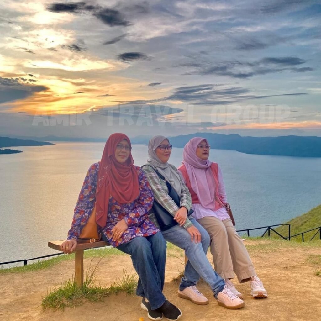 Pakej 4H3M Medan Lake Toba