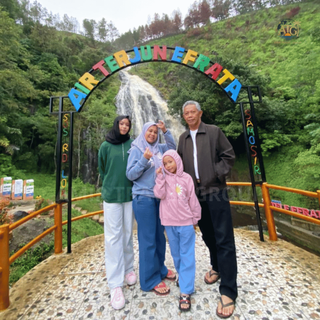 CUTI BERBALOI LAKE TOBA 